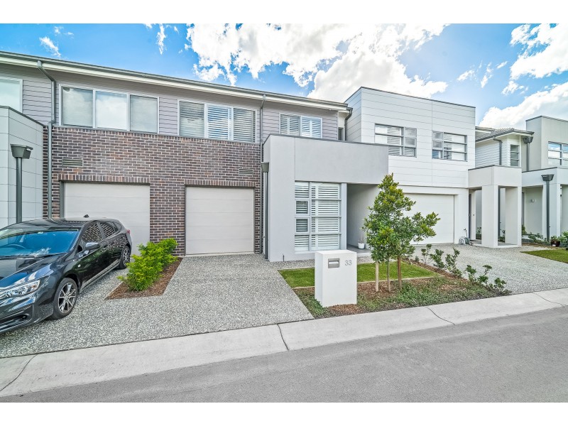 33 Aspect Cres, Glenmore Park NSW 2745