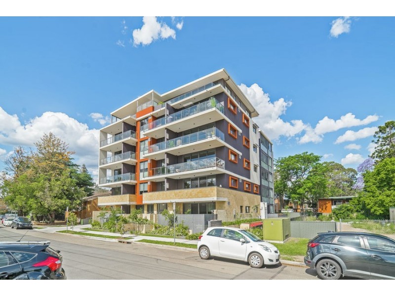 15/8 John Tipping Gr, Penrith NSW 2750