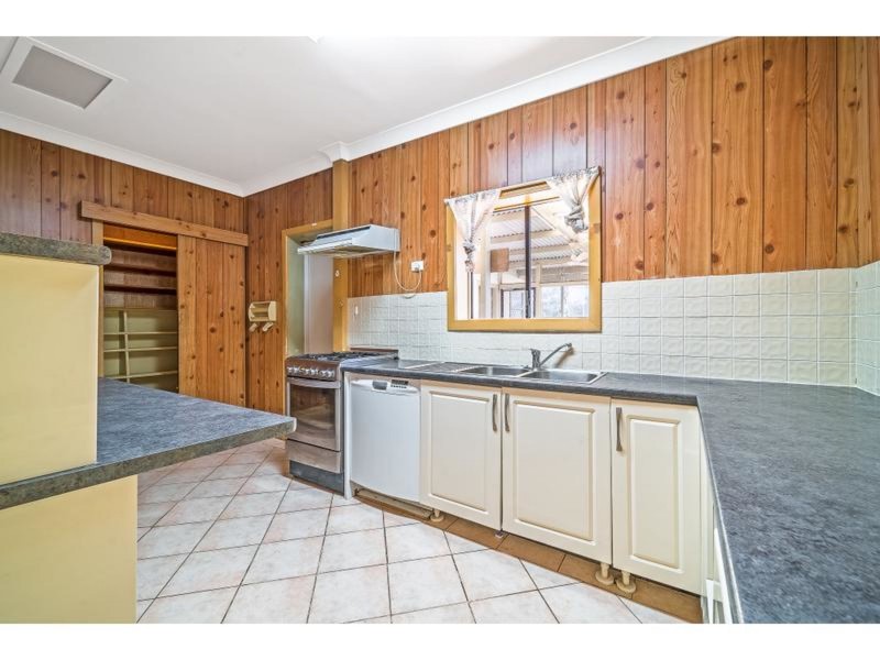 109 Bringelly Road, Kingswood NSW 2747