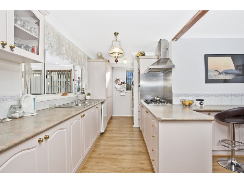 10 Borrowdale Way, Cranebrook NSW 2749