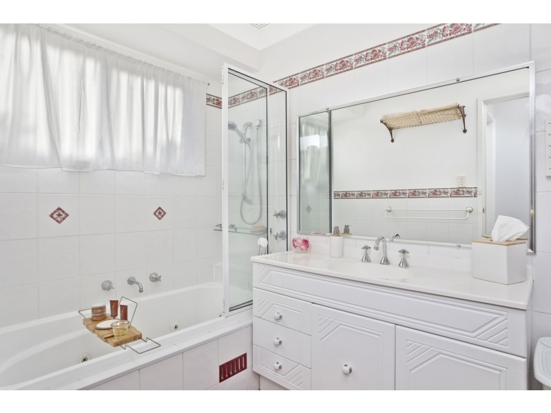 10 Borrowdale Way, Cranebrook NSW 2749