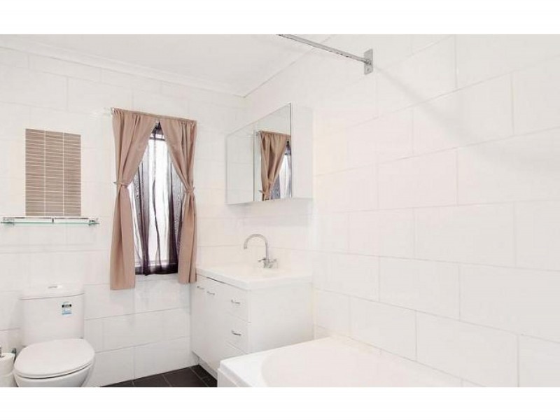 7 Tabali St, Whalan NSW 2770