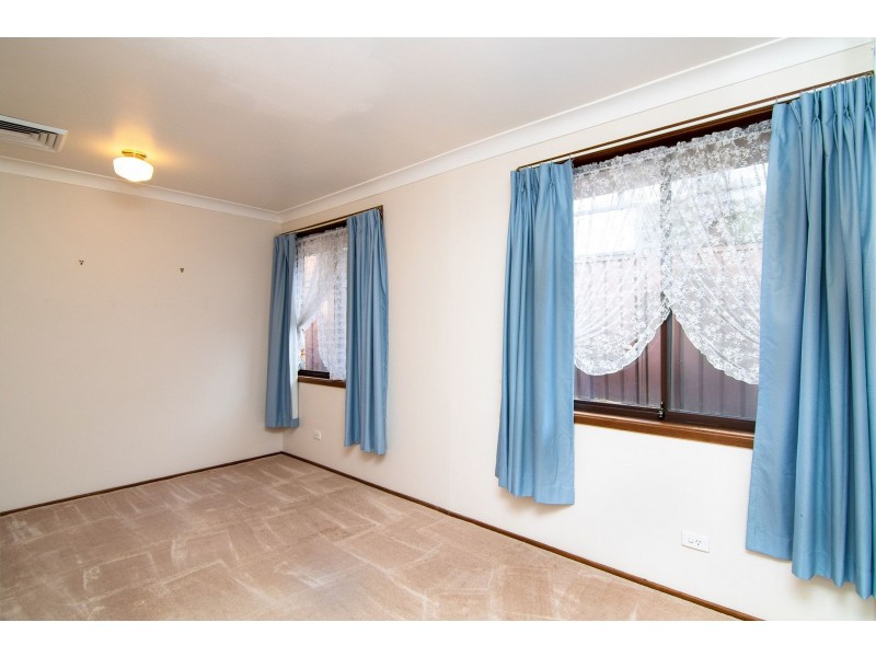 6 Whitbeck Place, Cranebrook NSW 2749