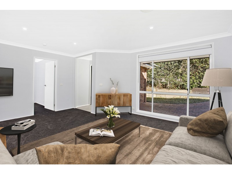 17 Regentville Road, Glenmore Park NSW 2745