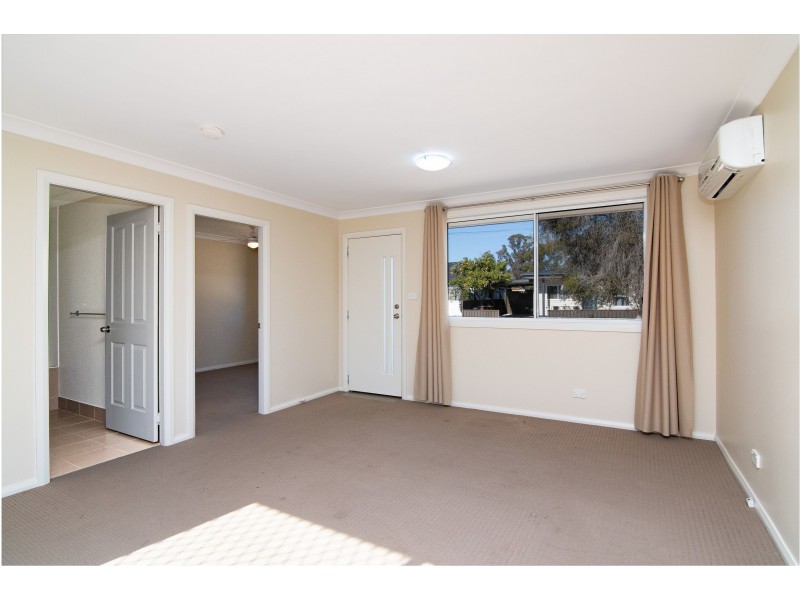 88A College Street, Cambridge Park NSW 2747