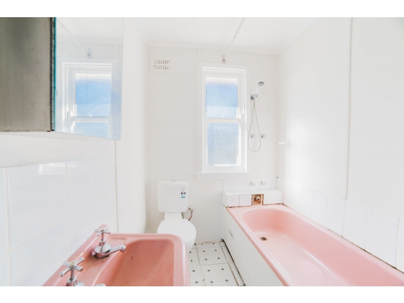 37 Park Avenue, Kingswood NSW 2747