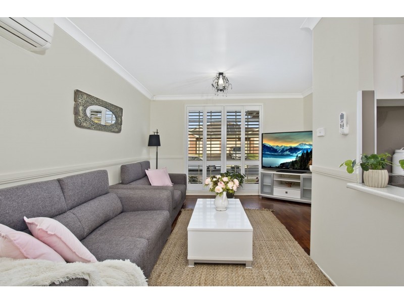 58 Woodlands Drive, Glenmore Park NSW 2745