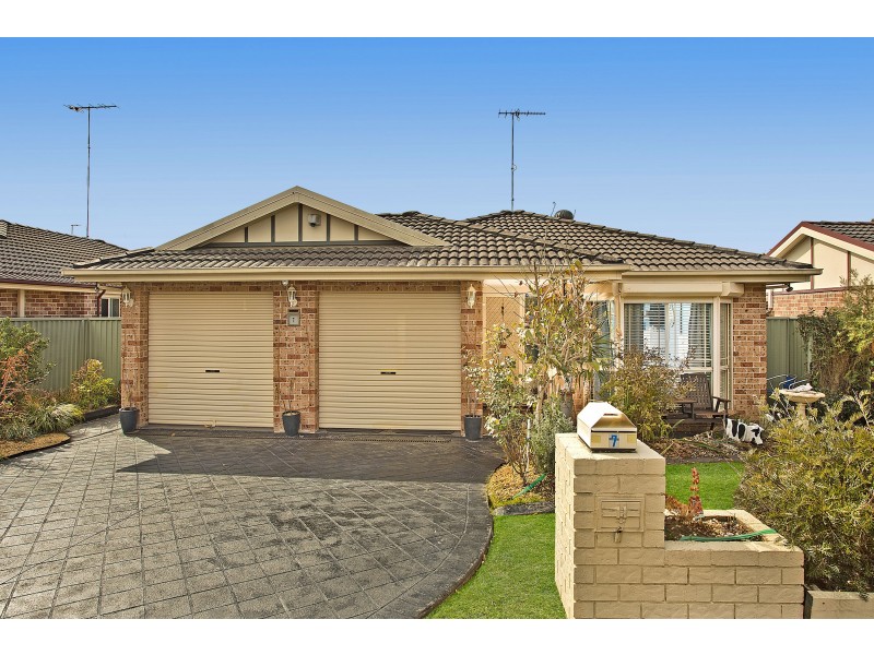 7 Muirfield Crescent, Glenmore Park NSW 2745