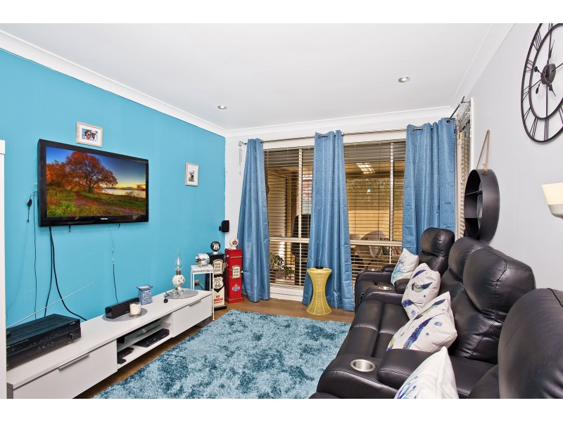 7 Muirfield Crescent, Glenmore Park NSW 2745