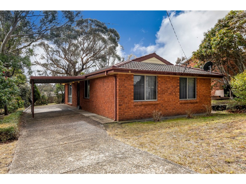 23 Yester Road, Wentworth Falls NSW 2782