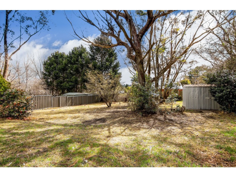 23 Yester Road, Wentworth Falls NSW 2782
