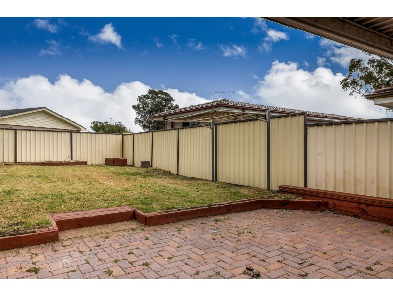 25 Madigan Drive, Werrington County NSW 2747
