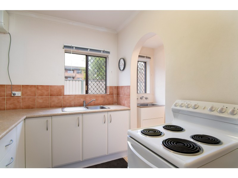 3/8 Dent Street, Jamisontown NSW 2750