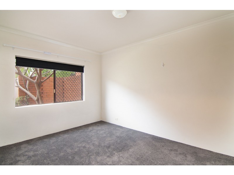 3/8 Dent Street, Jamisontown NSW 2750