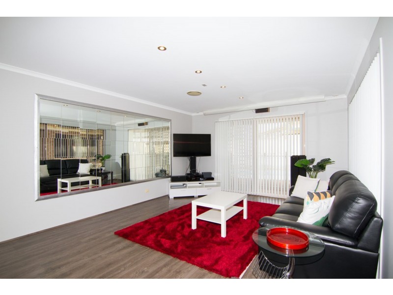 75 Goldmark Crescent, Cranebrook NSW 2749