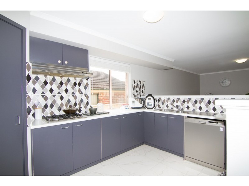 75 Goldmark Crescent, Cranebrook NSW 2749