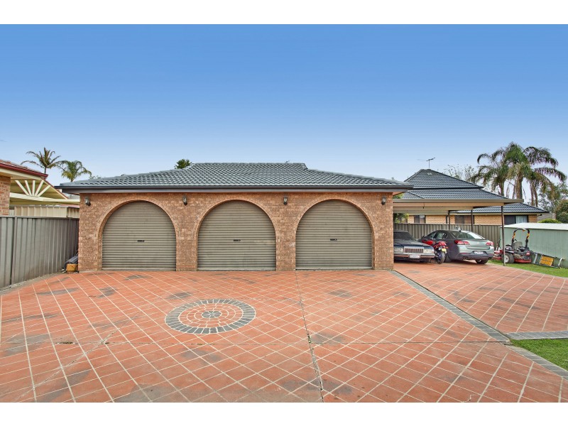 5 Aldan Place, St Clair NSW 2759