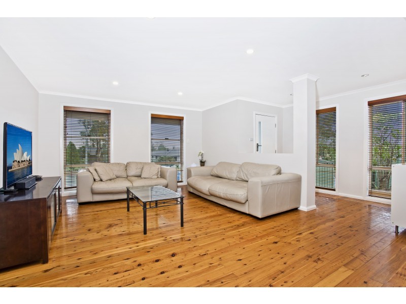 8 Fallowfield Court, Werrington Downs NSW 2747