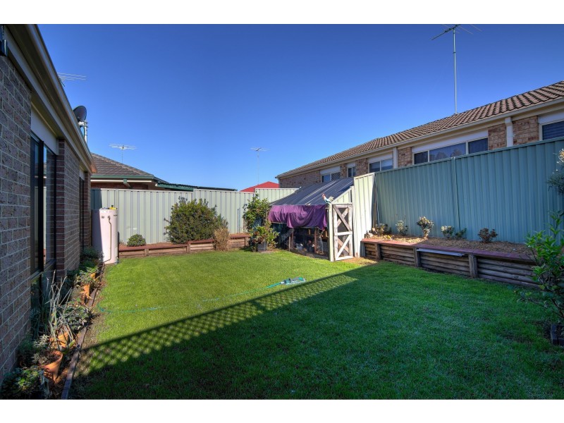 17 Nindi Crescent, Glenmore Park NSW 2745
