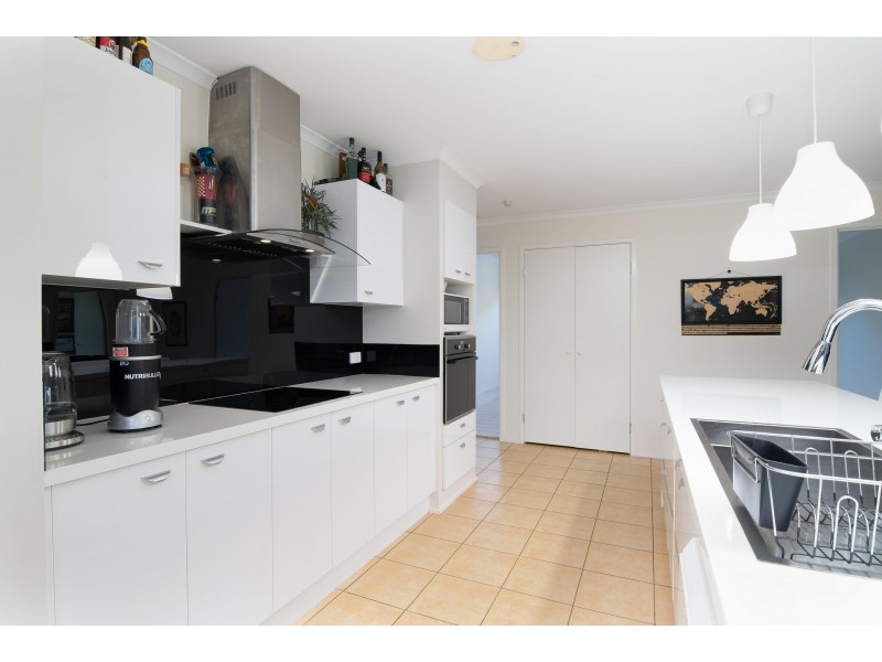 17 Nindi Crescent, Glenmore Park NSW 2745