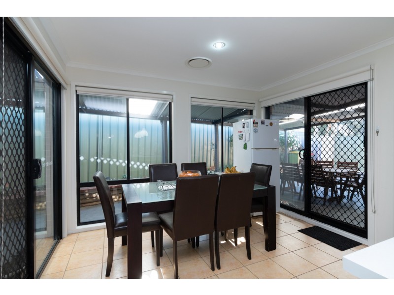 17 Nindi Crescent, Glenmore Park NSW 2745