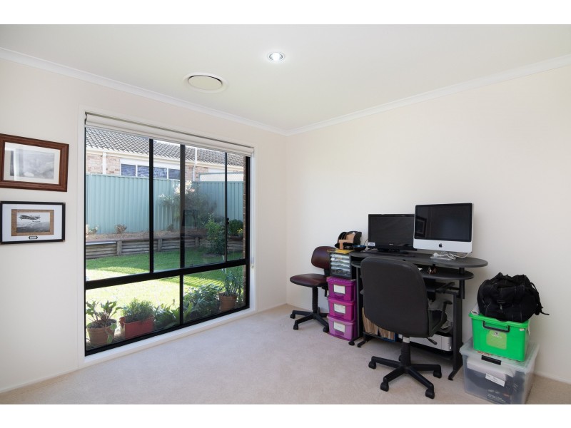 17 Nindi Crescent, Glenmore Park NSW 2745