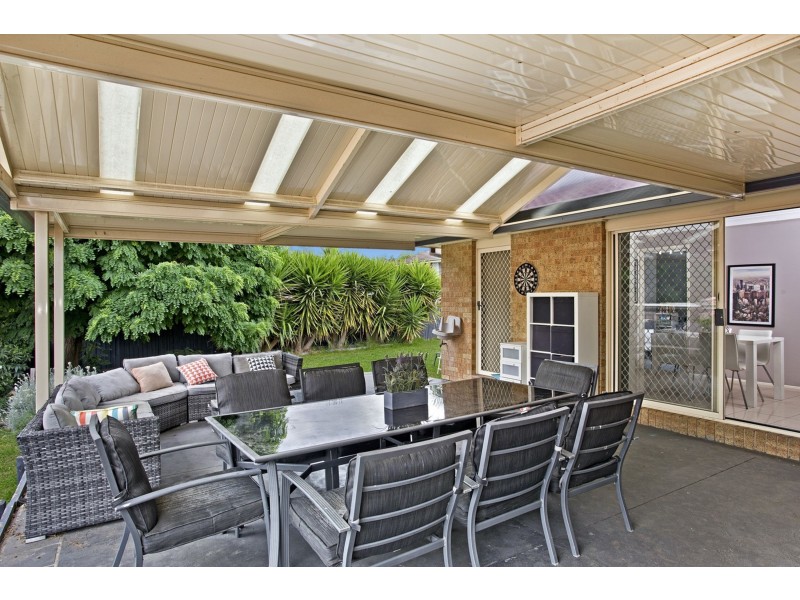 16 Pardalote Place, Glenmore Park NSW 2745