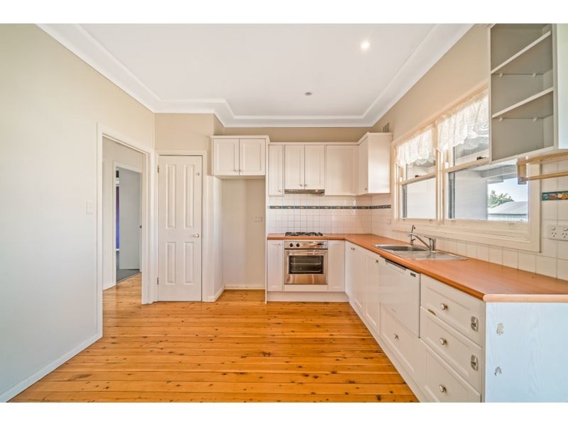 16 Gladys Street, Kingswood NSW 2747