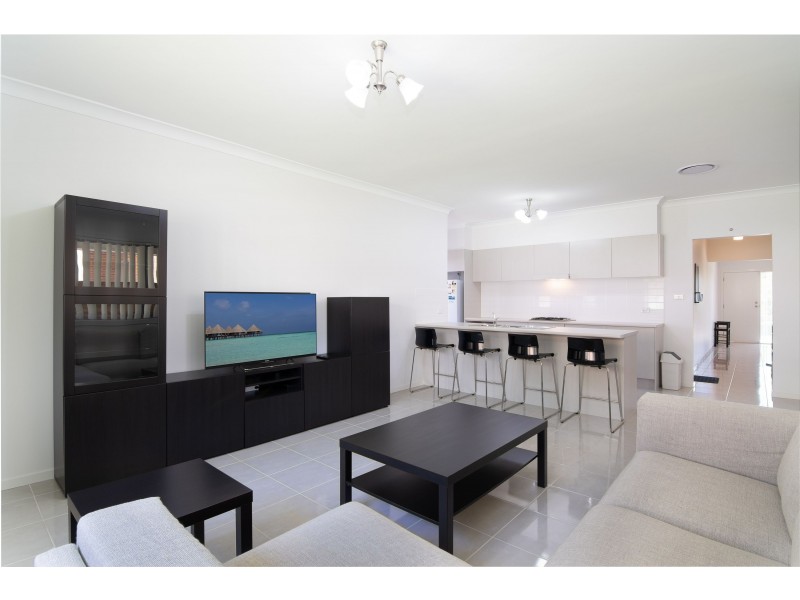 5 Mountainview Cres, Penrith NSW 2750