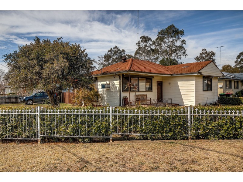 36 Jamison Rd, Kingswood NSW 2747
