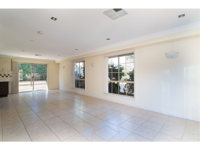9/9 Barlow St, Cambridge Park NSW 2747