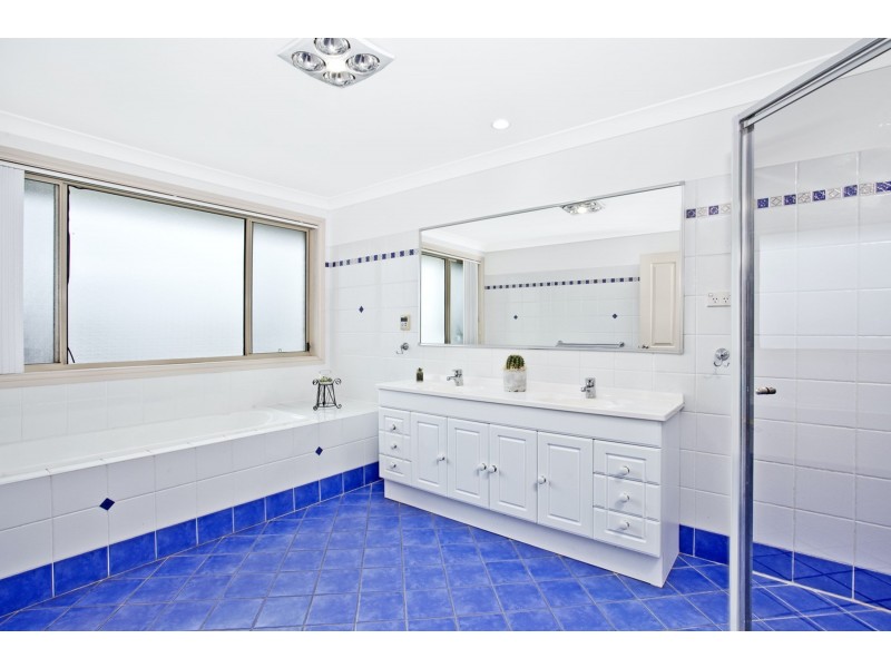 7 Branksome Way, Glenmore Park NSW 2745