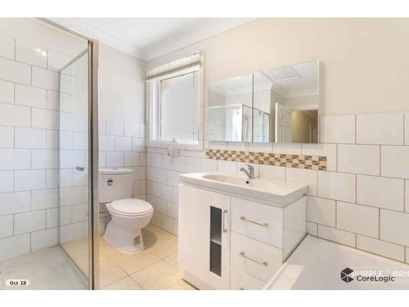 5 Michele Ave, Cambridge Park NSW 2747