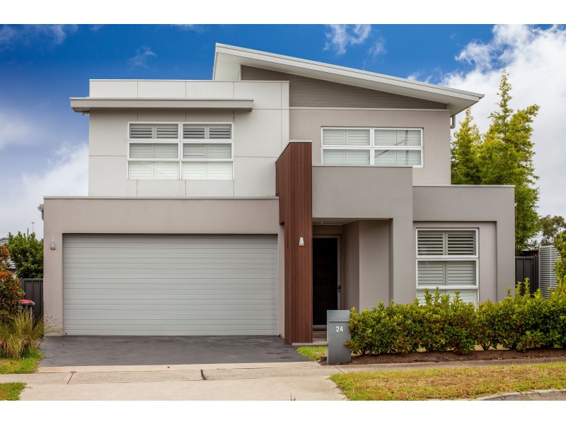 24 Highdale Terrace, Glenmore Park NSW 2745