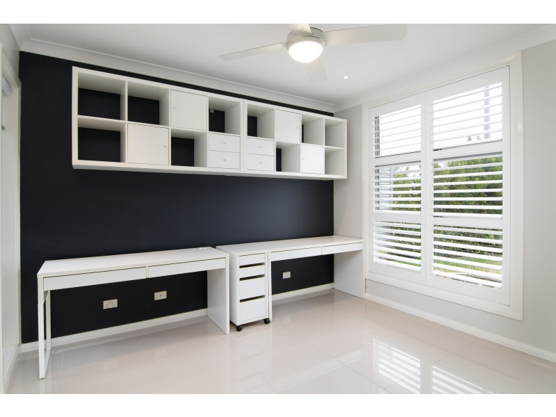 24 Highdale Terrace, Glenmore Park NSW 2745