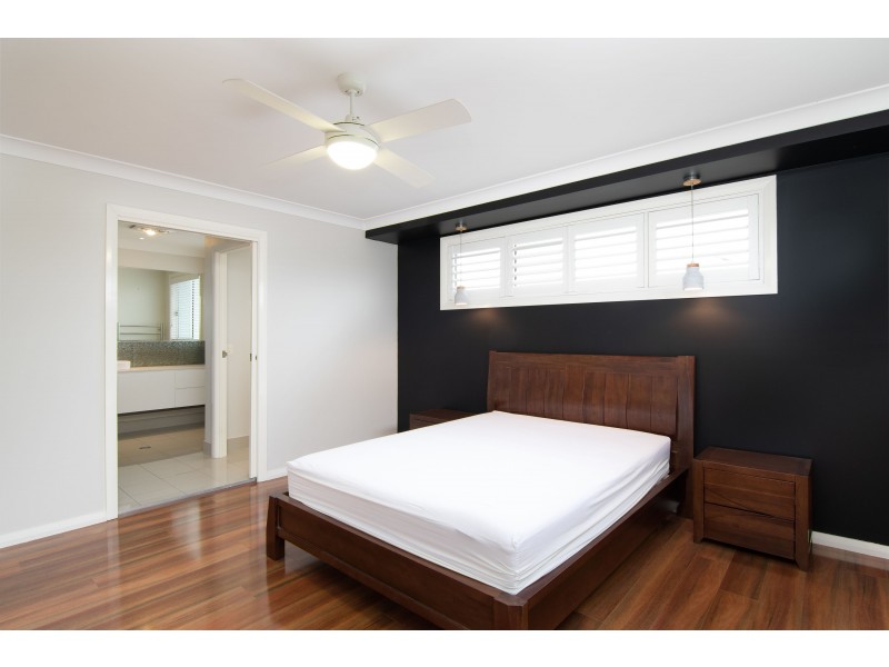 24 Highdale Terrace, Glenmore Park NSW 2745