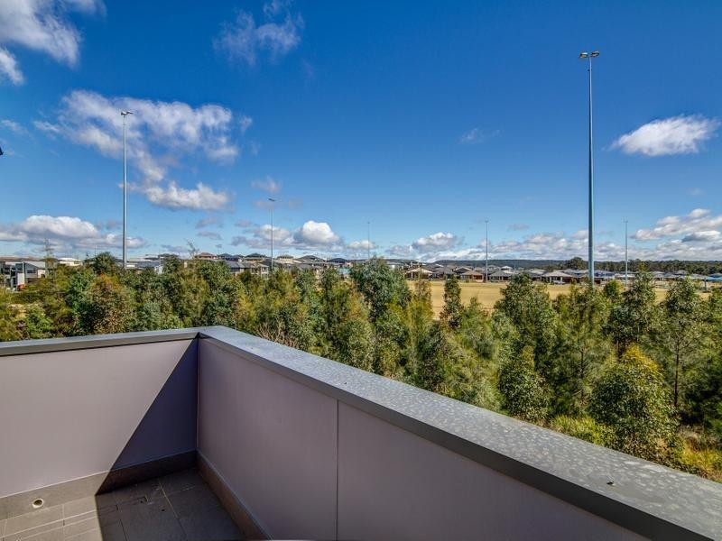 39 Aspect Crescent, Glenmore Park NSW 2745