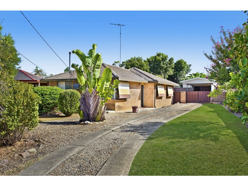 6 Paterson Place, Colyton NSW 2760