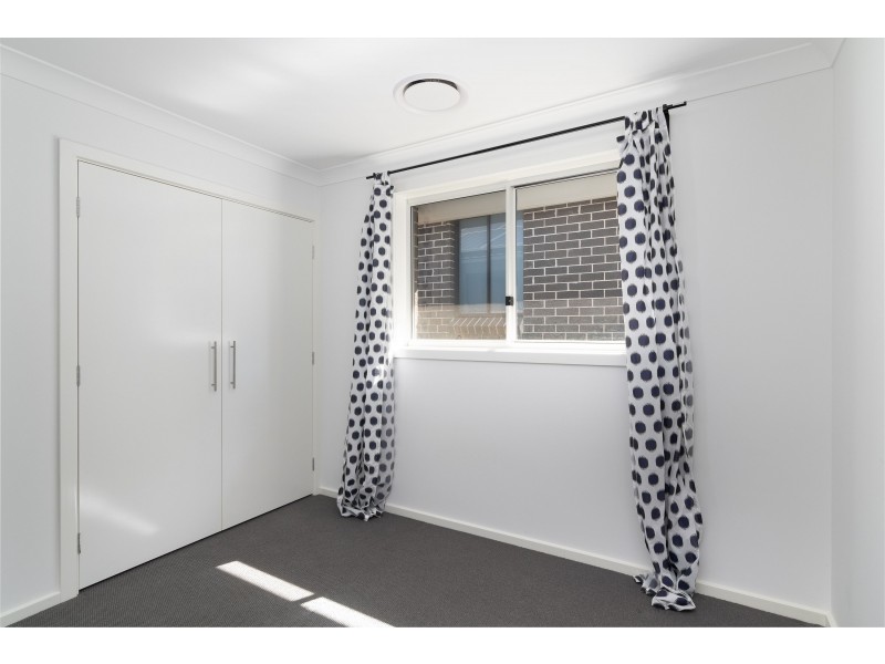 6 Major Tomkins Parade, Werrington Downs NSW 2747