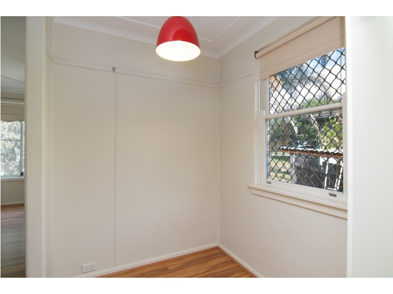 1 Fisher Avenue, South Penrith NSW 2750