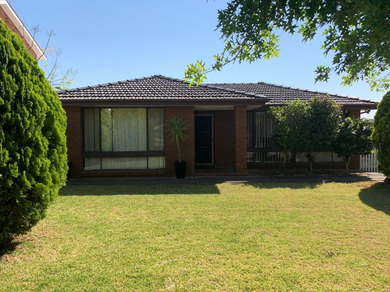 11 Casuarina Circuit, Kingswood NSW 2747