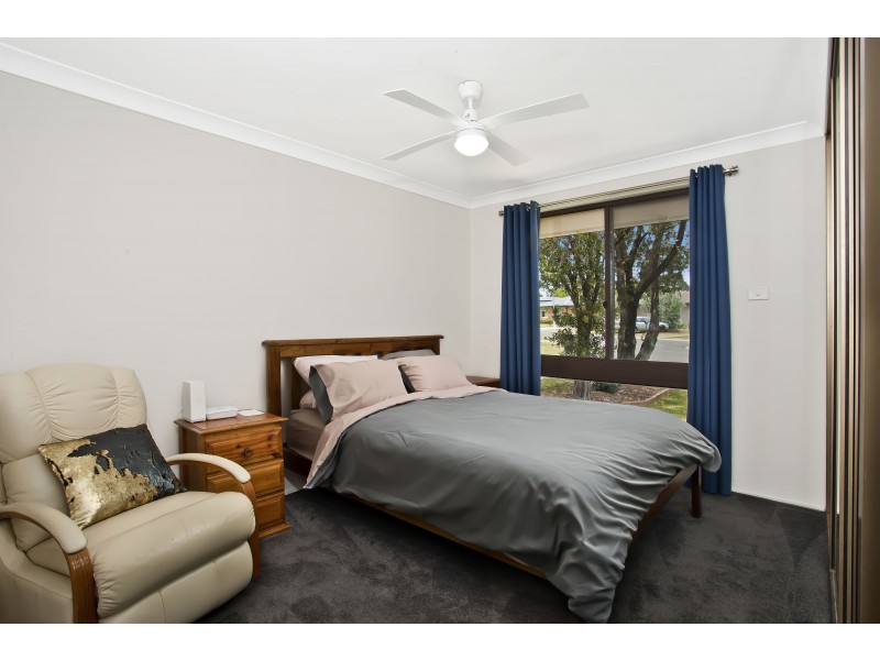8 Kingsbury Place, Kingswood NSW 2747
