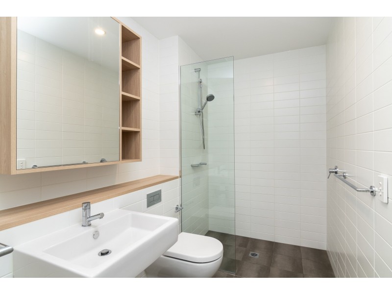 907/81A Lord Sheffield Circuit, Penrith NSW 2750