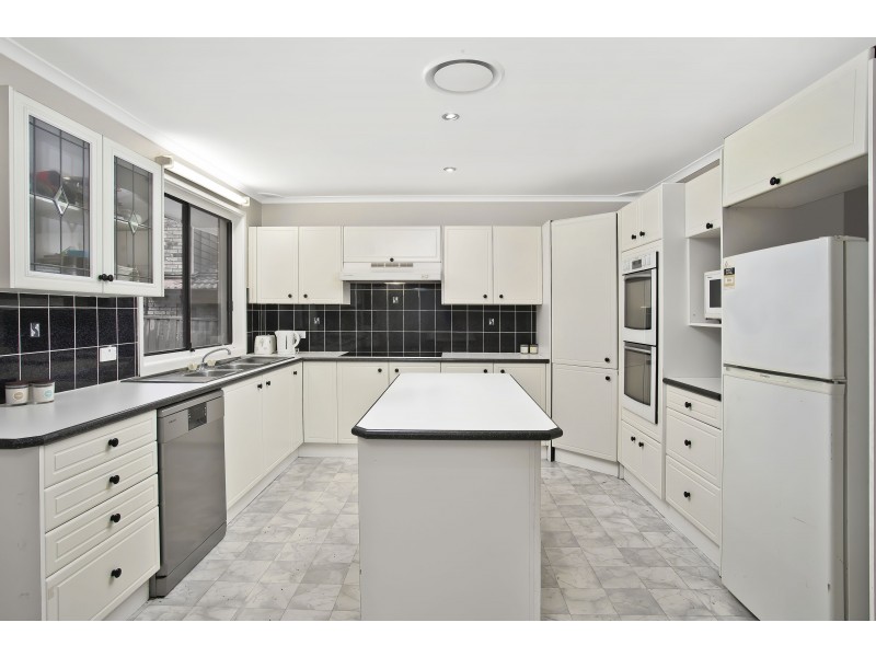 38 Glencoe Avenue, Werrington County NSW 2747