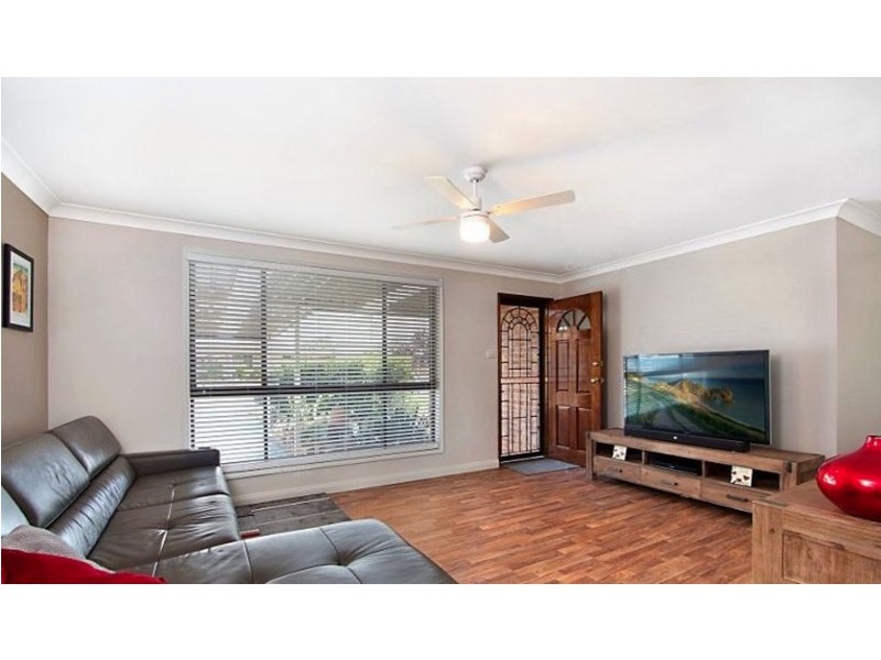 32 Bellatrix St, Cranebrook NSW 2749