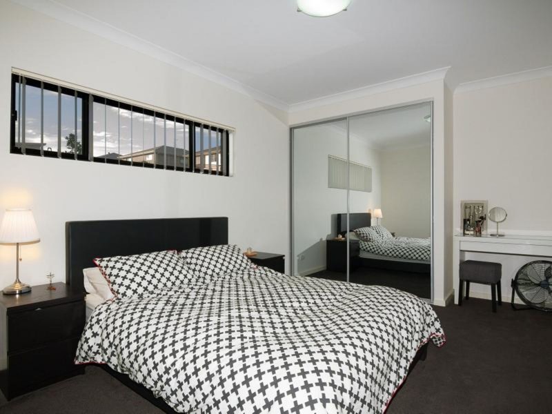 7/2 Glenmore Ridge Drive, Glenmore Park NSW 2745