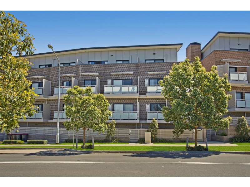 7/2 Glenmore Ridge Drive, Glenmore Park NSW 2745