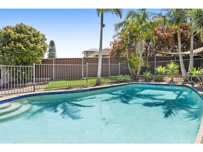 16 Little Street, Cambridge Park NSW 2747