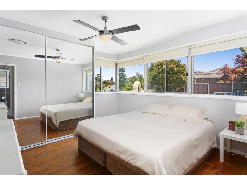 16 Little Street, Cambridge Park NSW 2747