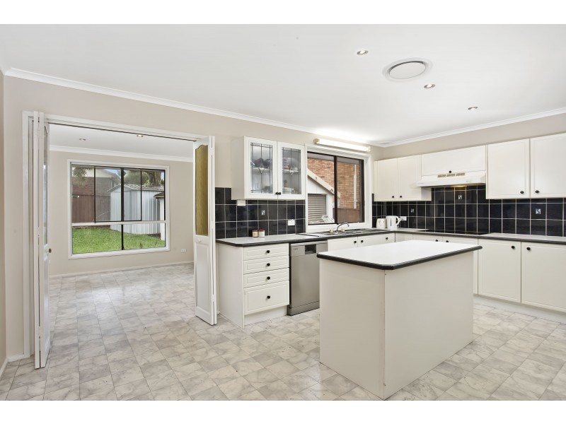 38 Glencoe Ave, Werrington County NSW 2747